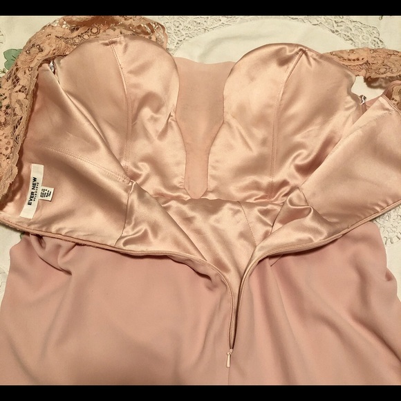 Ever New Melbourne long nude pink dress with lace - Picture 3 of 4